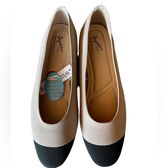 Seychelles Memory Foam Women Shoes - Picture 2 of 7